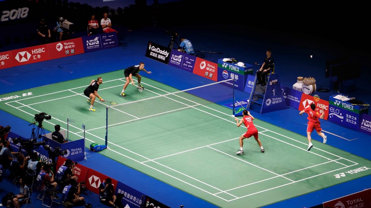 尽管对手的 尽管对手的